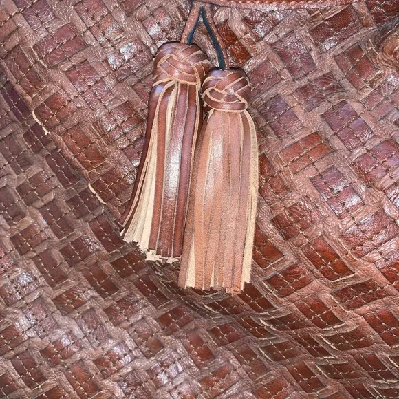 NWT Patricia Nash Marcillina Hobo Toast Brown braided stitch - Picture 6 of 6